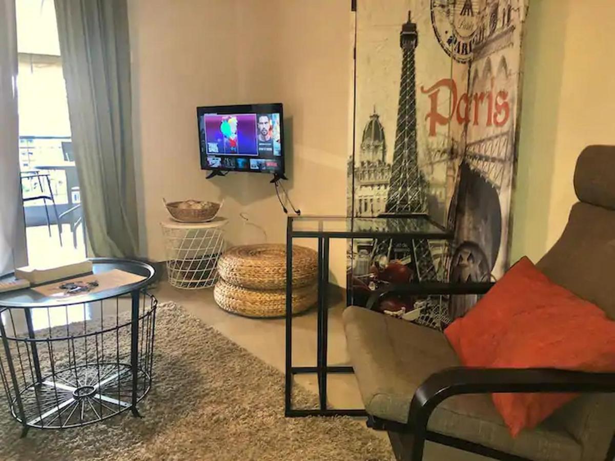 Openair Hot Tub/Big Balcony/Great Boutique Apt Athens Ngoại thất bức ảnh